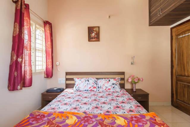 Sampada Homestay Бангалор Экстерьер фото